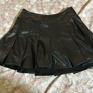 Offline by Aerie skort